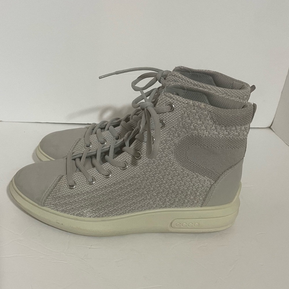 ECCO Concrete grey soft high top sneakers size EU38